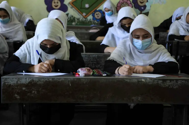 Taliban-rulers-exclude-girls-from-returning-to-secondary-school